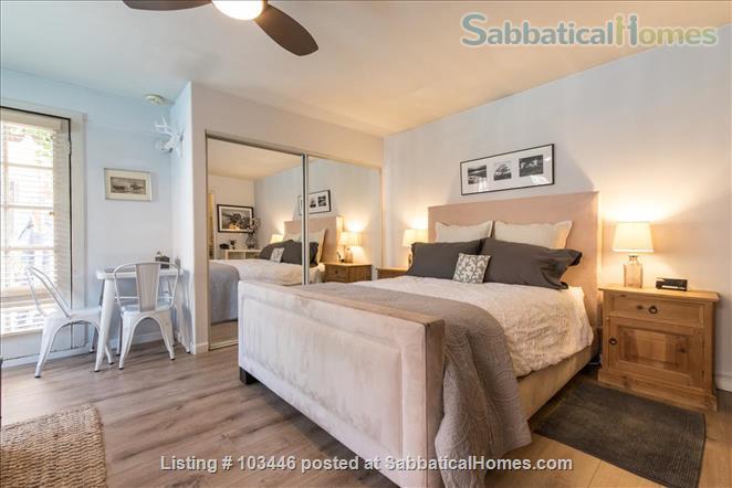 SabbaticalHomes Listing 103446. Good lighting, home rental in West Hollywood, California.