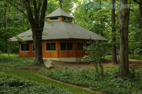 Timber Frame Home in North Carolina. SabbaticalHomes.com Listing 140370.