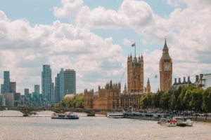 London skyline; Photo by Sofía Marquet