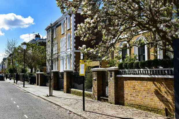 flats for rent in Chiswick; photo by AXP Photography