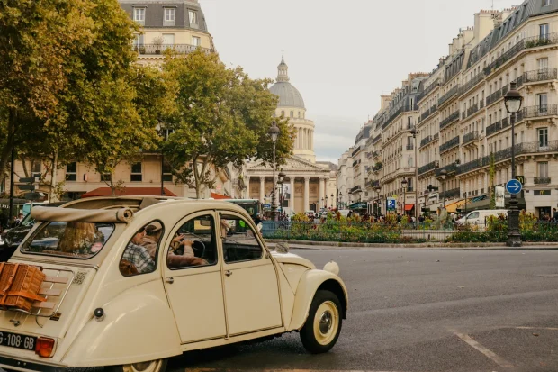academic housing Latin Quarter Paris visiting professors; Photo by Céline |